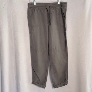 Maurices Gray Solid Weekender Pant